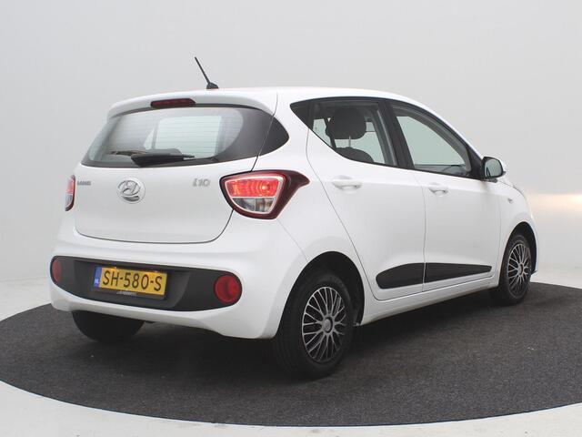 Hyundai I 10 1.0i Comfort / Dealeronderhouden / Airco / Cruise Control / Winter & zomerbanden set / 1ste Eigenaar / Bluetooth / 5-deurs /