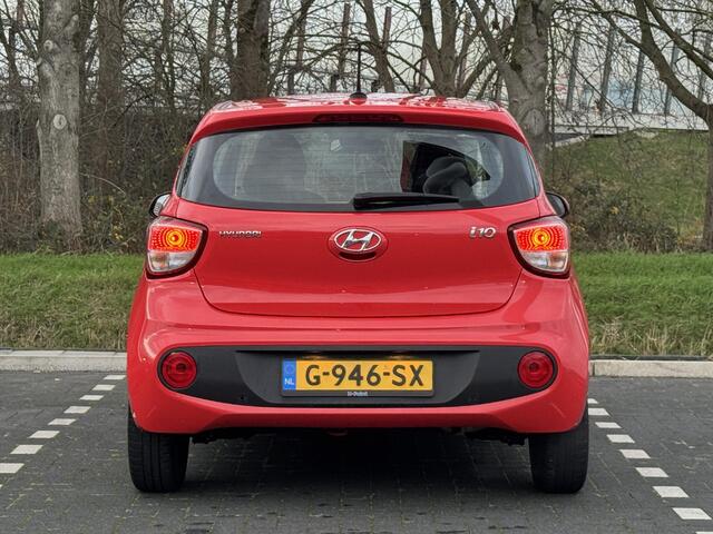 Hyundai I 10 1.0i 5drs 67PK Comfort | Navigatie | Apple Carplay & Android Auto | Cruise control | Elektrisch verstelbare spiegels | Elektrische ramen voor en achter |