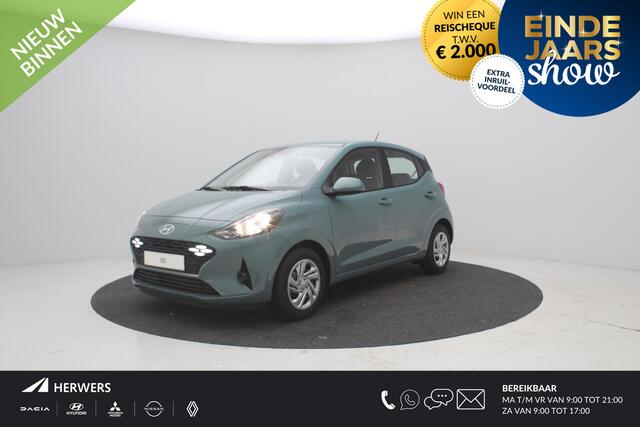 Hyundai I 10 1.0 Comfort Smart / ¤ 1.250,- Voordeel op de nieuwprijs / Prijs is rijklaar / Direct Leverbaar / Navigatie / Camera / Apple Carplay & Android Auto / Bluetooth / Airco /