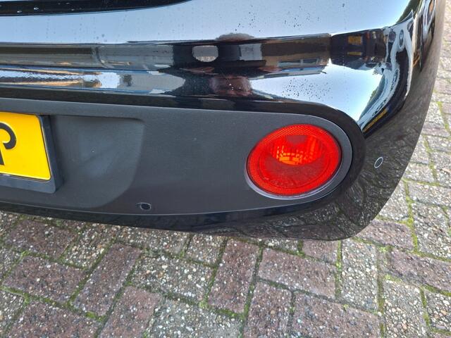 Hyundai I 10 1.0i Comfort RADIO/AIRCO/NAVI/CRUISE/ELEC.RAMEN V+A/PDC