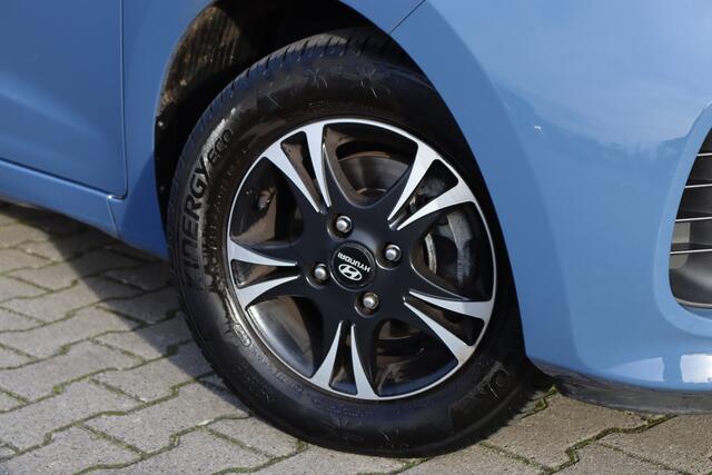 Hyundai I 10 1.0i Comfort | Navi | Schuif/Kantel | PDC |