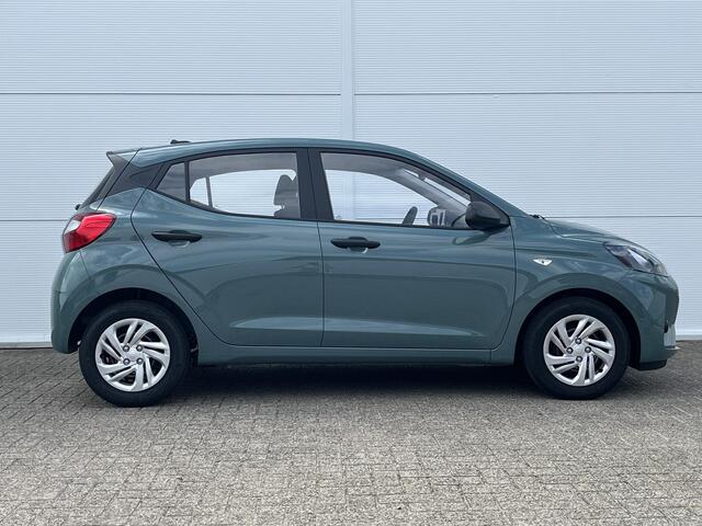 Hyundai I 10 1.0 Comfort / 1250 Voordeel / Navigatie / Achteruitrijcamera / Parkeersensoren Achter / Multifunctioneel Stuurwiel /