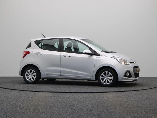 Hyundai I 10 1.0i i-Motion Comfort Plus | All Season Banden | Climate Control | Elektrisch Pakket |