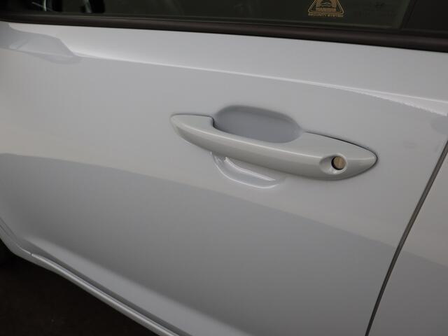 Hyundai I 10 1.0 Premium | Full map navigatie |