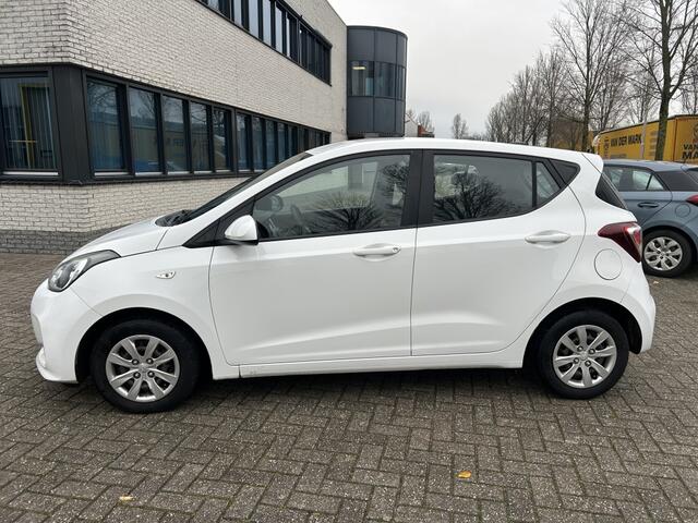 Hyundai I 10 1.0i Go! NAVI CRUISE CLIMA DEALER NAP!