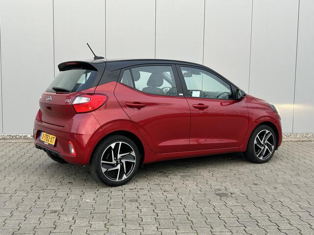 Hyundai I 10 1.0 Comfort Smart 5-zits / Cruise Control / Navigatie / Stoelverwarming Voorzijde / Stuurwiel Verwarming / Camera / Parkeersensoren /