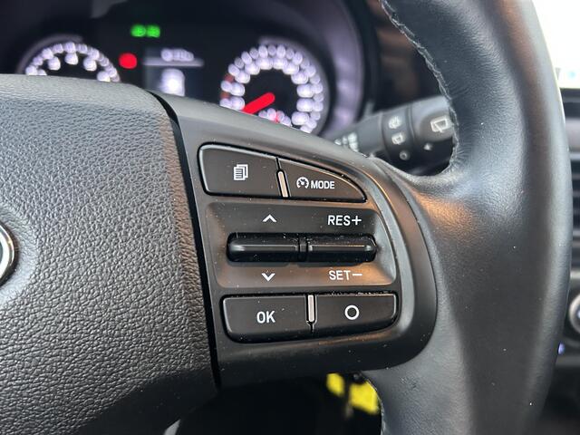 Hyundai I 10 1.0 Comfort Smart 5-zits / Cruise Control / Navigatie / Stoelverwarming Voorzijde / Stuurwiel Verwarming / Camera / Parkeersensoren /