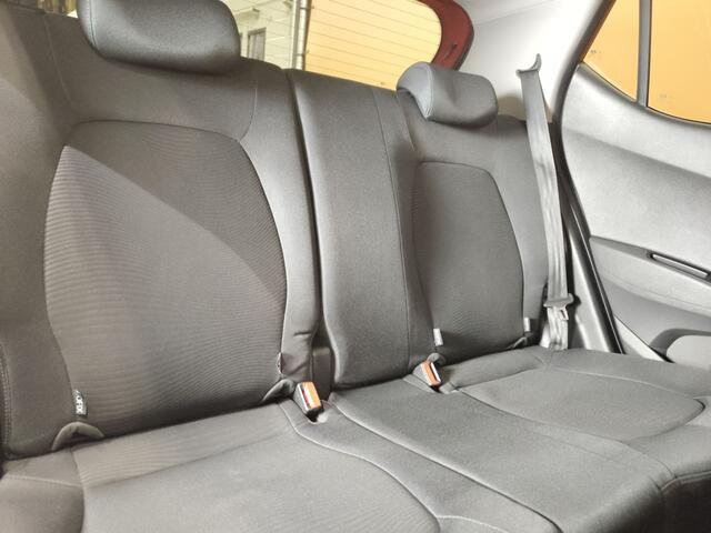 Hyundai I 10 1.0i i-Premium cruise contr | lmv | navi | clima | dealer onderhouden