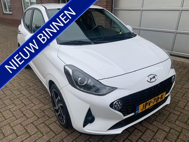 Hyundai I 10 1.0 Premium Camera / Verwarmd stuur-stoelen / Navigatie