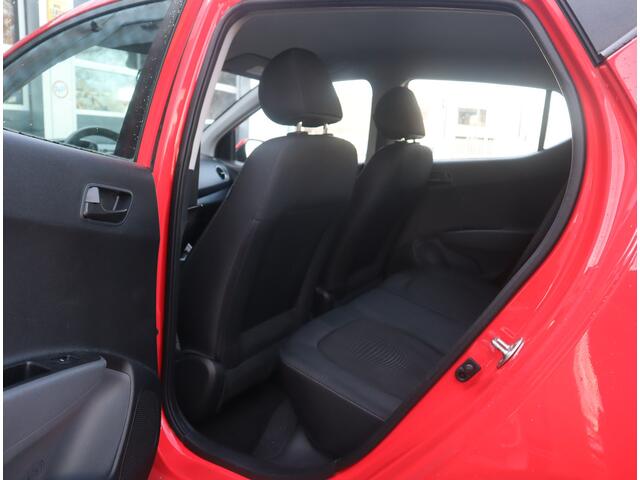 Hyundai I 10 1.0i Comfort / CruiseControl