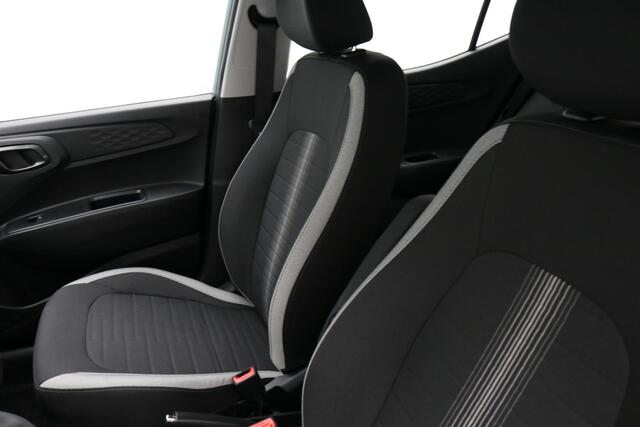 Hyundai I 10 1.0 Comfort Smart / Navigatie / Camera / Apple Carplay & Android Auto / Bluetooth / Airco /