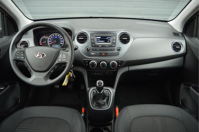 Hyundai I 10 1.0i Comfort | ORG. NL | AIRCO | CRUISE CONTROL |