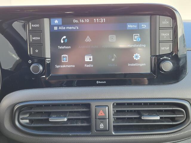 Hyundai I 10 1.0 Automaat / Fabrieksgarantie tot 4-2026 / 5 zits / Dealer onderhouden / Airco / Verwarmde voorstoelen / Verwarmd stuurwiel / Android Auto / Apple Carplay / DAB
