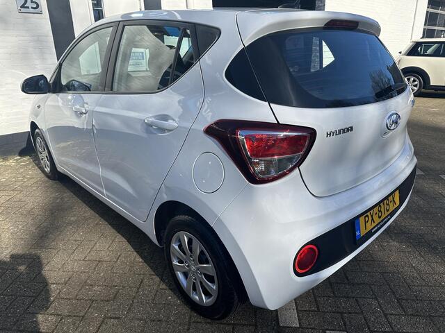 Hyundai I 10 1.0i Comfort /Navi/Aico/5 drs/Nieuwe apk bij aflevering