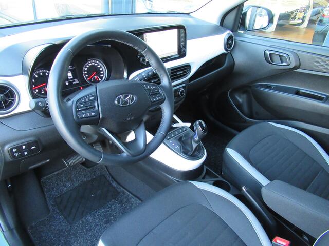 Hyundai I 10 1.2 84 PK 4 cil. Automaat Premium 1e eigen | dealer onderh | full option ! stoel + stuurverw | navi