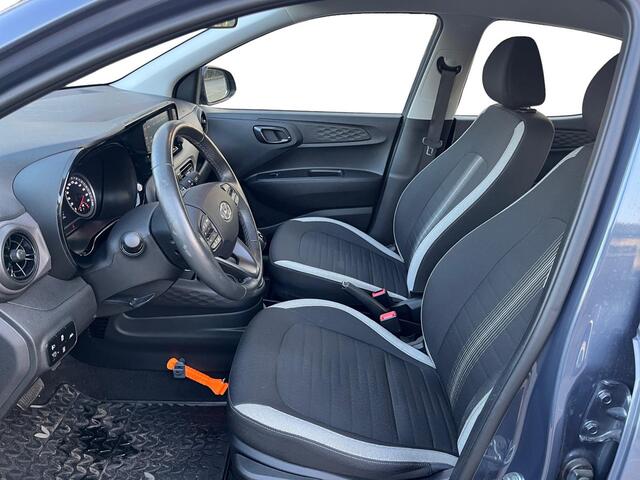 Hyundai I 10 5-deurs Comfort Smart 1.0 i-Motion 67pk AUTOMAAT | LAGE KM-STAND! | APPLE CARPLAY / ANDROID AUTO | STOEL + STUURVERW. |