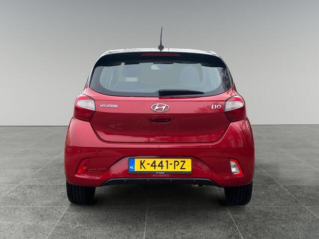 Hyundai I 10 5-deurs Premium 1.0 i-Motion 67pk | DAKKLEUR ZWART | CLIMA | NAVI | APPLE CARPLAY / ANDROID AUTO | 16'' BICOLOR LM-VELGEN | CAMERA |