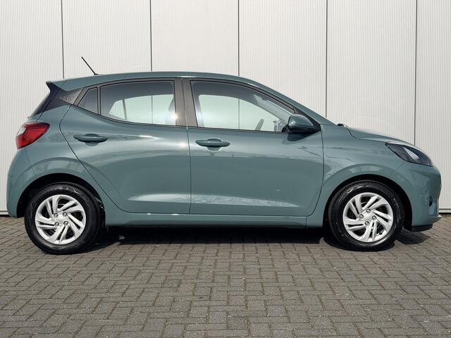 Hyundai I 10 1.0 Comfort Limited / Navigatie / Achteruitrijcamera / Airco / Elek. Ramen Voor / Apple Carplay & Android Auto / Bluelink / Incl ¤ 1500,- korting / Prijs is rijklaar /