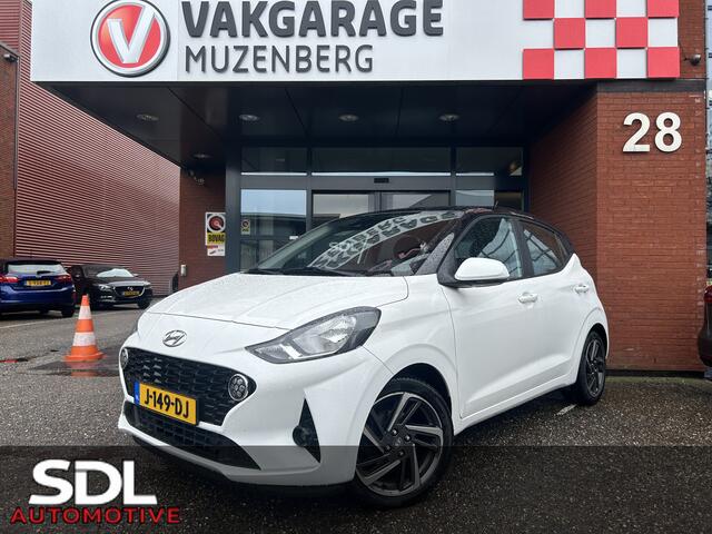 Hyundai I 10 1.0 Comfort 5-zits // NAVI + CARPLAY // CAMERA // CRUISE // LMV // DAB