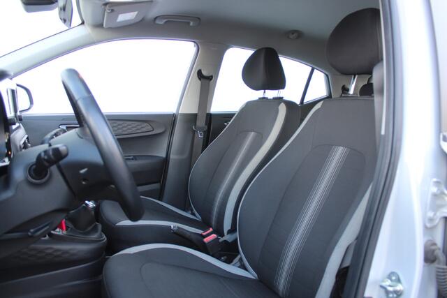 Hyundai I 10 1.0 Comfort 5-zits Achteruitrijcamera l Apple carplay/ Androidauto l Elek. ramen