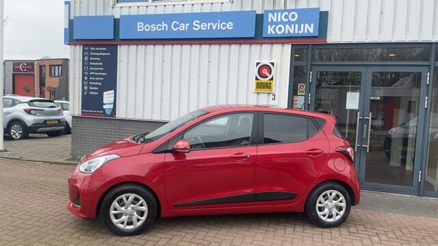 Hyundai I 10 1.0i Premium,Cruise, Navi, PDC, Stoelverwarm