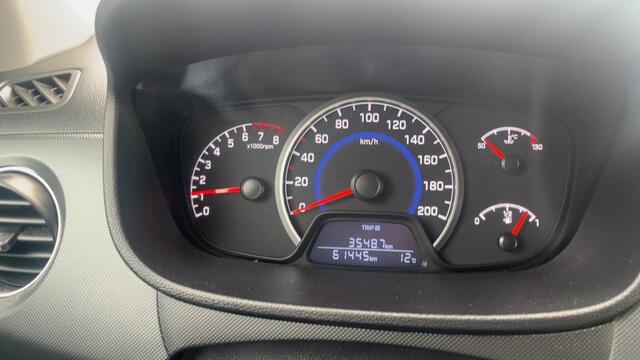 Hyundai I 10 1.0i Premium,Cruise, Navi, PDC, Stoelverwarm