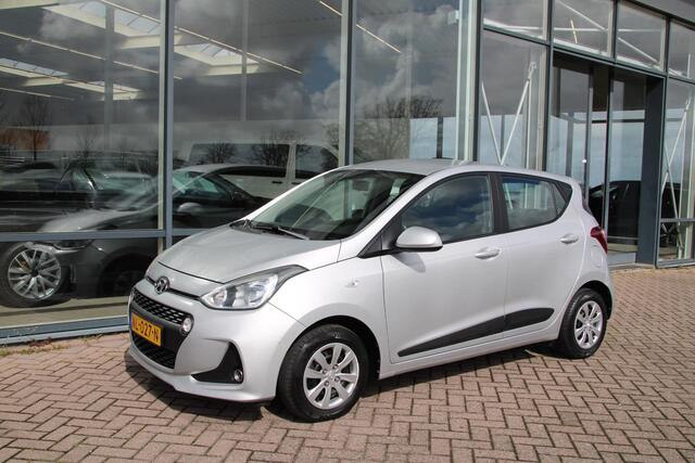 Hyundai I 10 1.0i Go! 2017 Airco Navi Carplay Perfect onderhouden