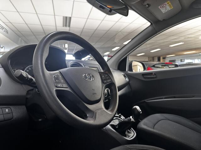 Hyundai I 10 1.0i Comfort/ Airco/ Cruise!/ Radio-CD+USB/ C.V.Afstand/ Elek.pakket/ Isofix/ Metallic Lak.