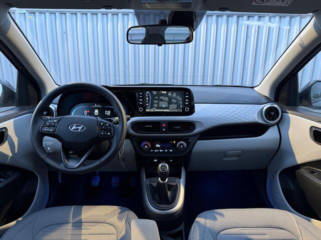 Hyundai I 10 1.0 Premium / Direct Leverbaar / ¤1750 Voordeel Op Nieuwprijs / Climate Control / Navigatie & Apple Carplay - Android Auto / Achteruitrijcamera /