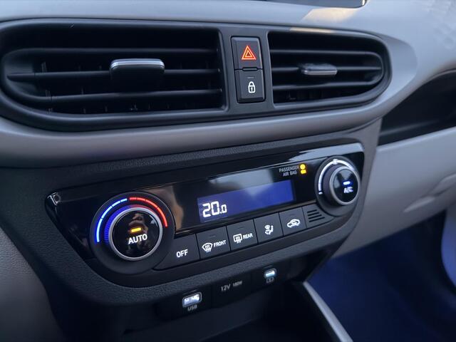 Hyundai I 10 1.0 Premium / Direct Leverbaar / ¤1750 Voordeel Op Nieuwprijs / Climate Control / Navigatie & Apple Carplay - Android Auto / Achteruitrijcamera /