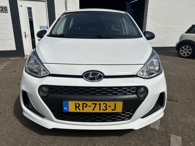 Hyundai I 10 1.0i i-Drive /nieuwe apk bij aflevering/5 drs.