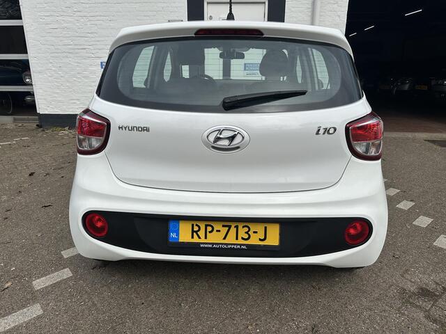 Hyundai I 10 1.0i i-Drive /nieuwe apk bij aflevering/5 drs.