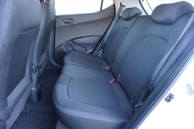 Hyundai I 10 1.0i Comfort Airco / Cruise / BT / Elektr. ramen / NAP