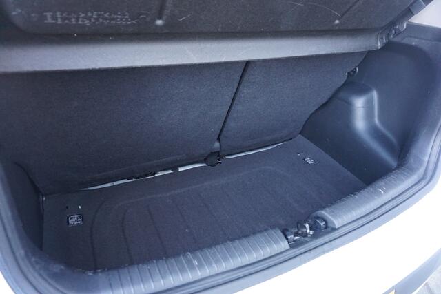 Hyundai I 10 1.0i Comfort Airco / Cruise / BT / Elektr. ramen / NAP
