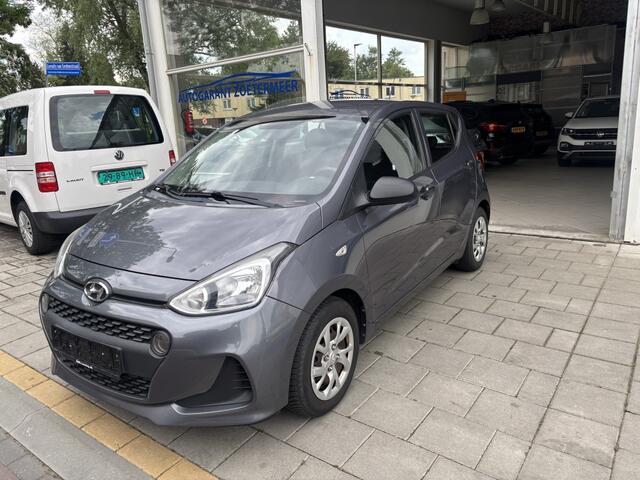 Hyundai I 10 1.0i i-M. Go! 2017