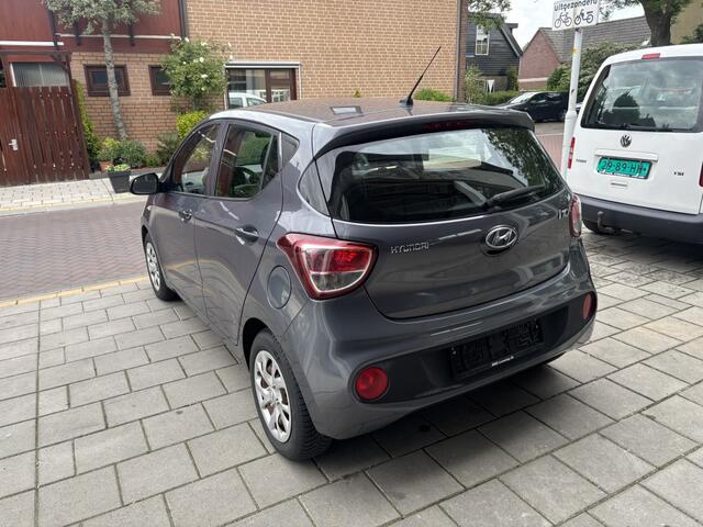 Hyundai I 10 1.0i i-M. Go! 2017