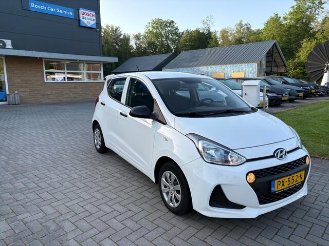 Hyundai I 10 1.0I PRIVATE LEASE