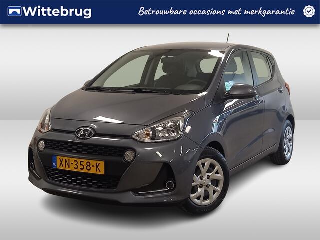 Hyundai I 10 1.0i Comfort met Navigatie Lage Km stand!!