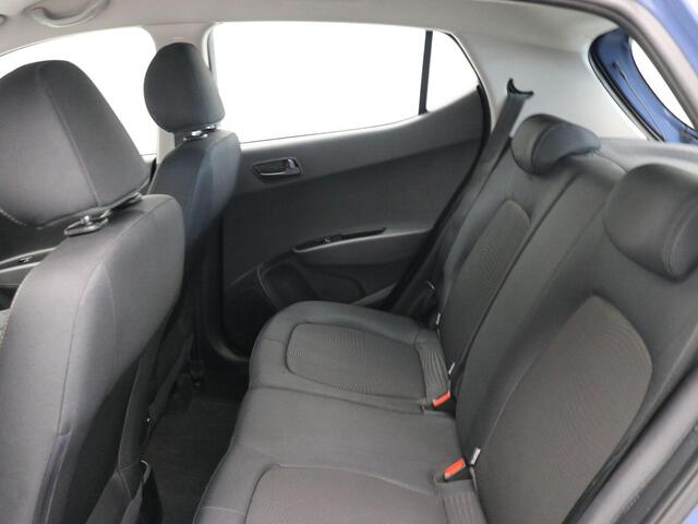 Hyundai I 10 1.0i Go! 5-deurs / Navigatie / Apple CarPlay & Android Auto / Cruise Control / All Seasonbanden / Historie bekend / Airco Climate Control / Bluetooth / LED Dagrijverlichting / Elektrische ramen rondom /