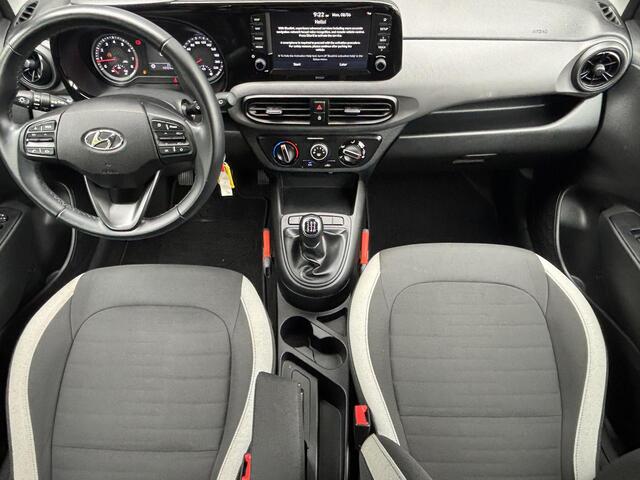 Hyundai I 10 1.0 Comfort Smart / Dealer onderhouden / navigatie / Apple carplay / Android auto / achteruitrijcamera / cruise control / DAB radio /