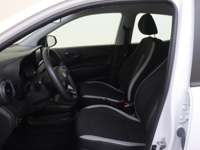 Hyundai I 10 1.0 Comfort APPLE / ANDROID NAVIGATIE | AIRCO | ZUINIG! |