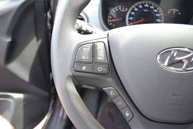 Hyundai I 10 1.0 COMFORT 10.340KM|NAVI|CARPLAY|PDC