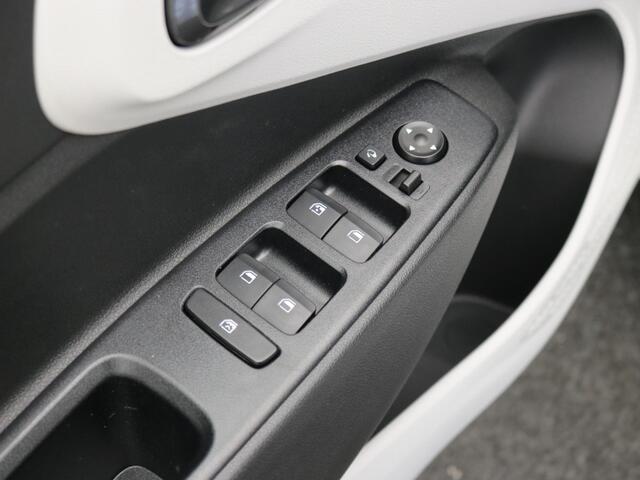 Hyundai I 10 1.0 Premium / ¤ 2.000,- Voordeel Op Nieuwprijs / Rijklaarprijs / Direct Leverbaar / Navigatie / Airco Climate Control / Cruise Control / 5 Jaar Fabrieksgarantie /