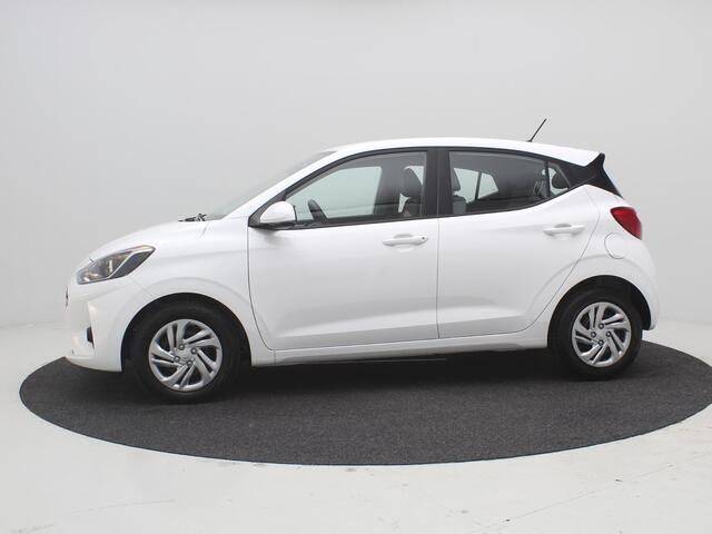 Hyundai I 10 1.0 Premium / ¤ 2.000,- Voordeel Op Nieuwprijs / Rijklaarprijs / Direct Leverbaar / Navigatie / Airco Climate Control / Cruise Control / 5 Jaar Fabrieksgarantie /