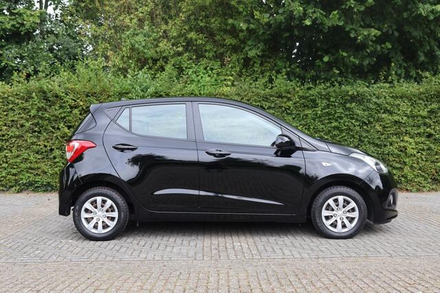 Hyundai I 10 1.0i i-Motion Comf. | Rijklaarprijs | 12 maanden Bovag-garantie