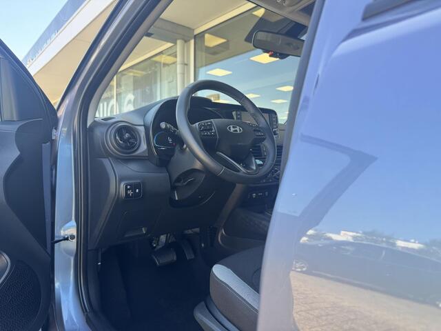 Hyundai I 10 1.0 Comfort 5-zits | Navigatie | Grootlicht Assistent | Airco | Automaat | Apple Carplay/Android Auto | Achteruitrijcamera | Lanekeep Assist |