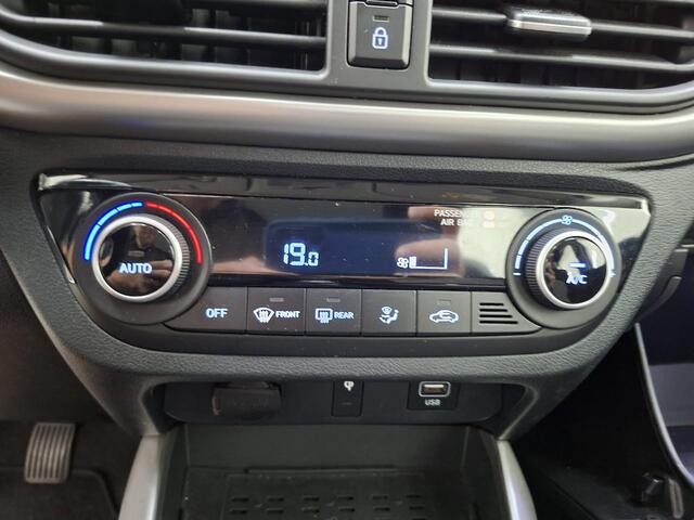 Hyundai I 10 1.0 Premium Apple Carplay/Android | Cruise control | Navi | Parkeersensor