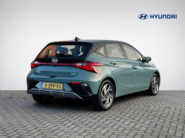 Hyundai I 20 1.0 T-GDI Comfort *Nieuw Model!* | Apple Carplay/Android Auto | Two-Tone Lakkleur | Camera | Airco | Cruise Control | Dodehoek | Rijklaarprijs!