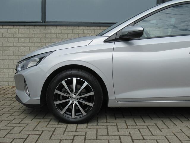 Hyundai I 20 1.0 T-GDI Edition 30 2e eigen | dealer onderh | stoel+stuur verw | cruise | LM velgen
