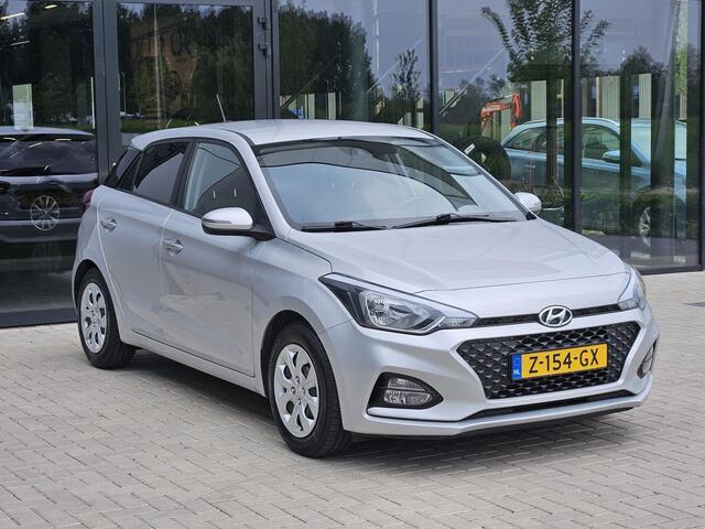 Hyundai I 20 1.2 HP Edition Navi Carplay Camera DAB